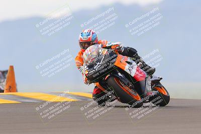 media/Sep-11-2022-SoCal Trackdays (Sun) [[81b7e951af]]/Turn 9 (930am)/